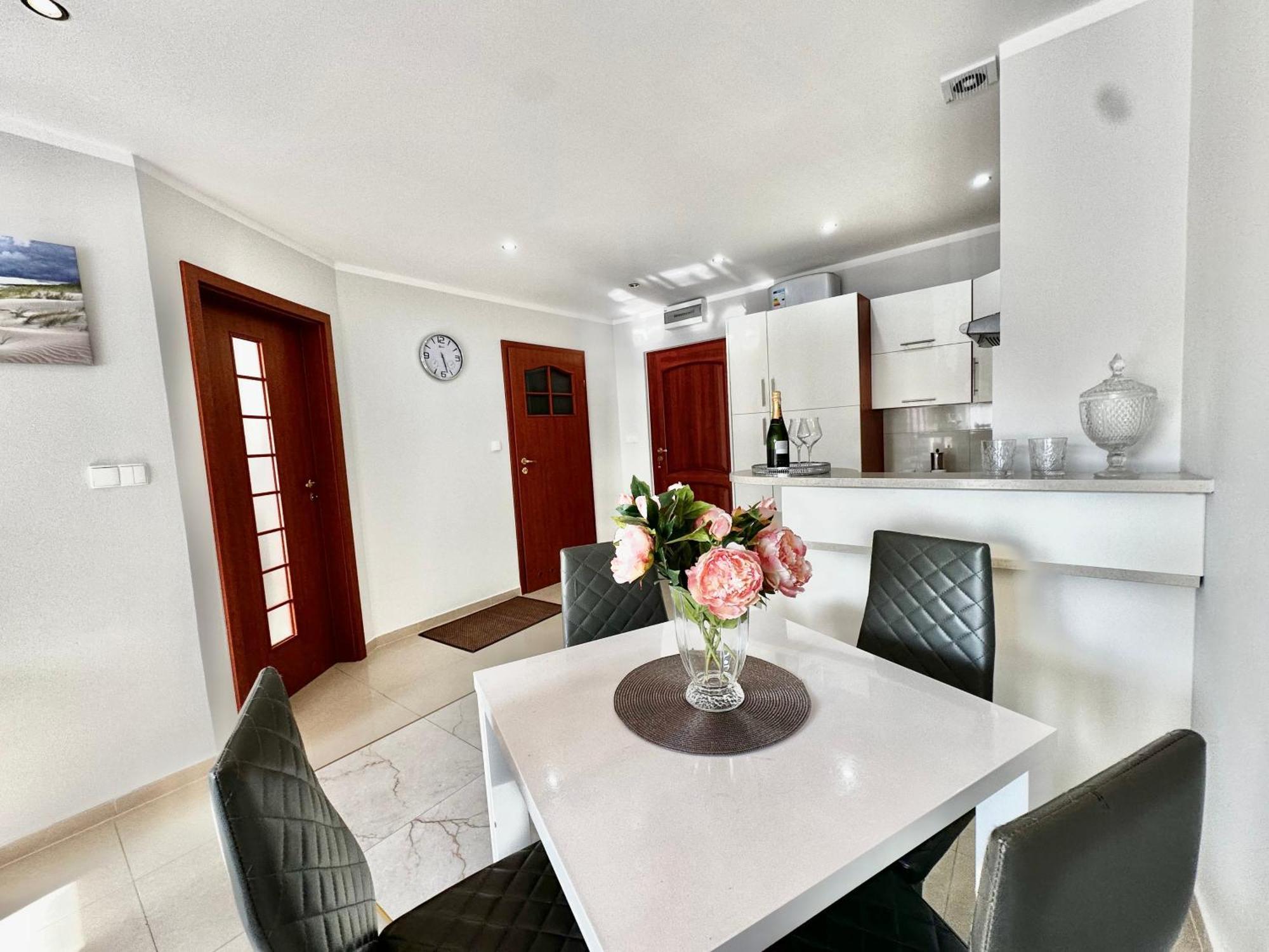 Amber Blue Mare Apartment Łukęcin Екстериор снимка